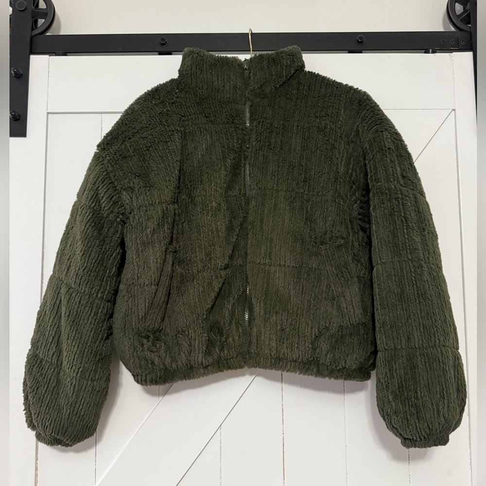 Wild Fable Dark Green Puffer Jacket Size Large